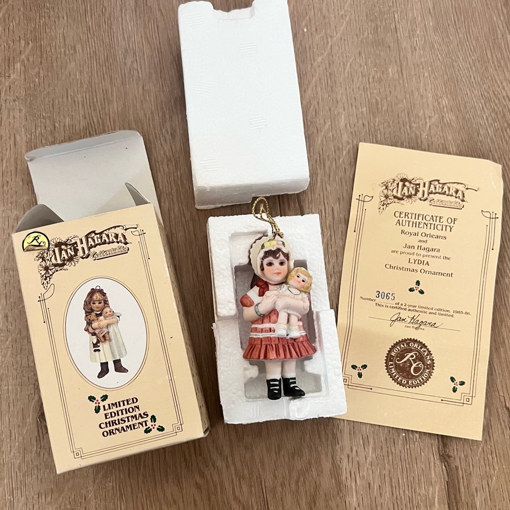 NIB Vintage 1986 Jan Hagara Limited Edition Ceramic Christmas‎ Ornament Lydia